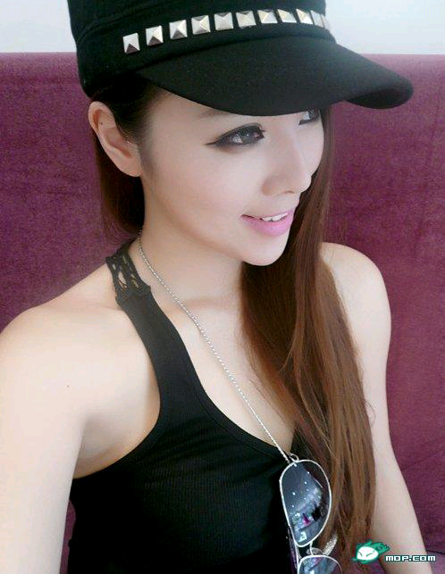 (bukan jebakan betmen) zhu songhua guru sd tercantik d cina