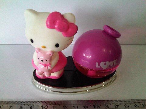 aksesoris mobil serba hello kitty ( parfum dll )