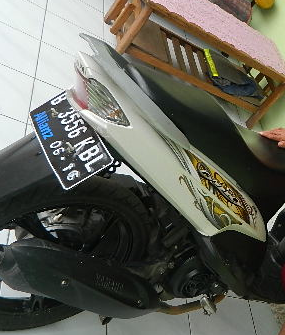 Yamaha Mio cw Putih (2011)
