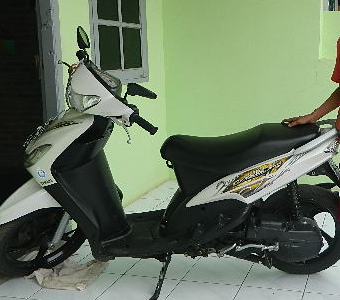 Yamaha Mio cw Putih (2011)
