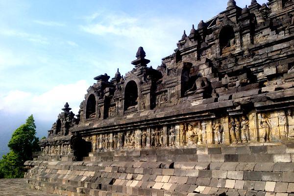 Keindahan dan Pesona Candi Borobudur