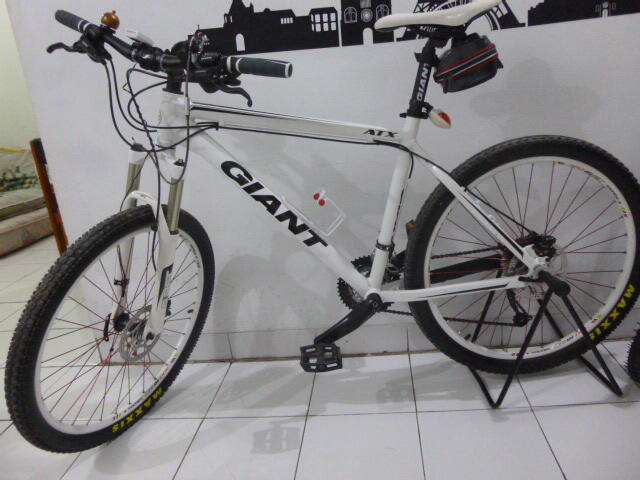 Terjual jual sepeda mtb giant atx rakitan spek asyik KASKUS