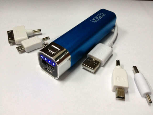POWERBANK UNEED 4800 / 8400 MAH JAKARTA !