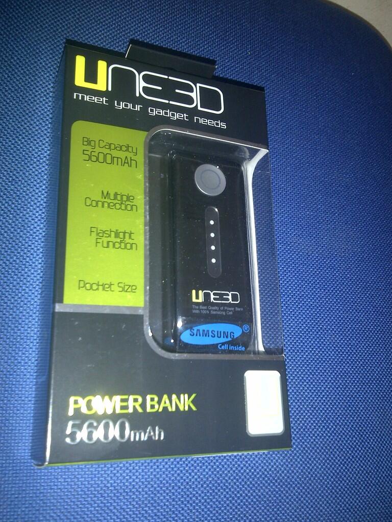 POWERBANK UNEED 4800 / 8400 MAH JAKARTA !