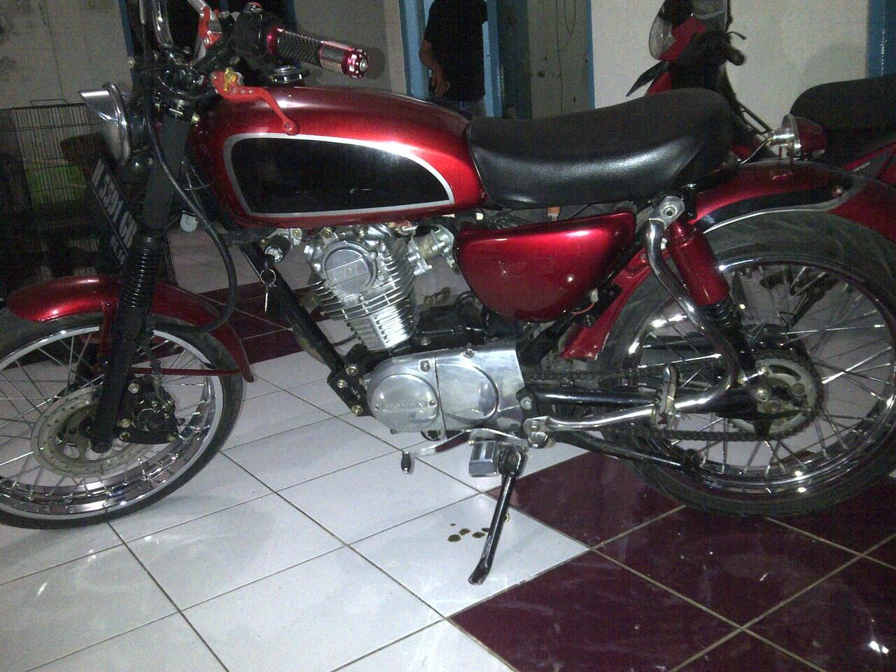WTS Honda CB 125 '74 Full Modif