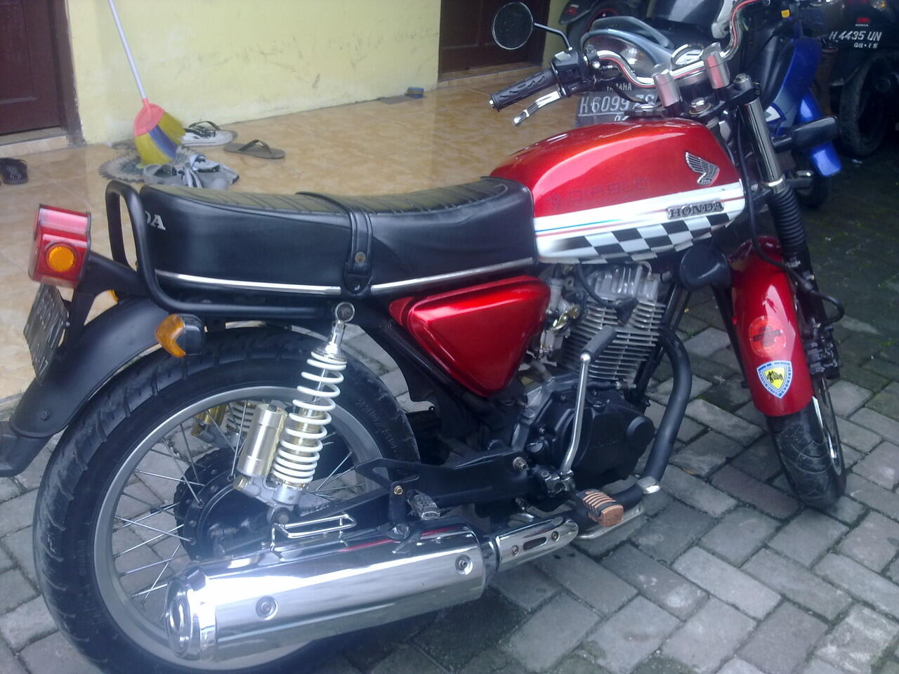 Cari Dijual Motor CB 100 97 Modifikasi KASKUS