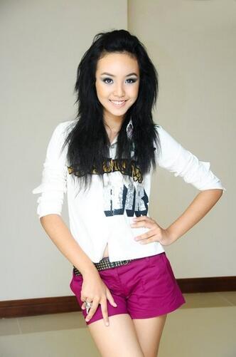 WAW.Photo Model Cantik Usia 12 Tahun nih GAN..