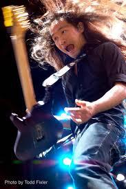 &#91;poll&#93; Synyster gates atau Herman Li?