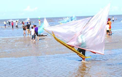 PANTAI SELAT BARU BENGKALIS KEPULAUAN RIAU