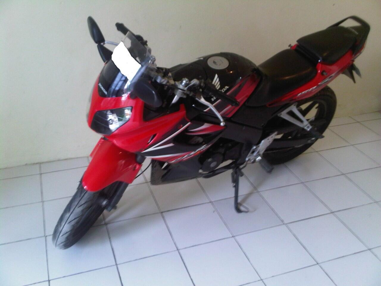 Honda CBR R 150 Build Up (thailand) 2007 Merah