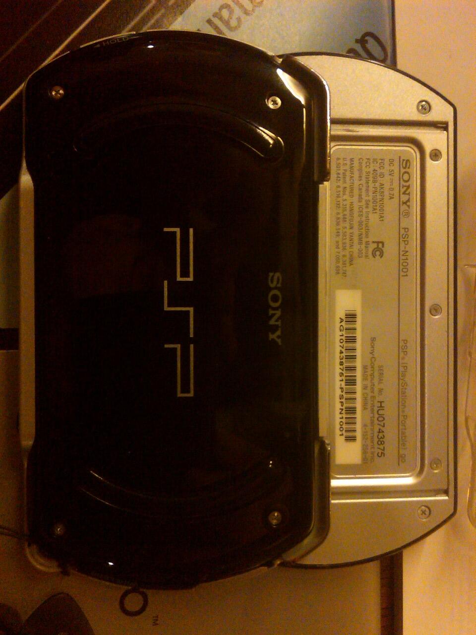 JUAL PSP 1000 (ORI JEPANG) DAN PSP GO.. (SOLO)