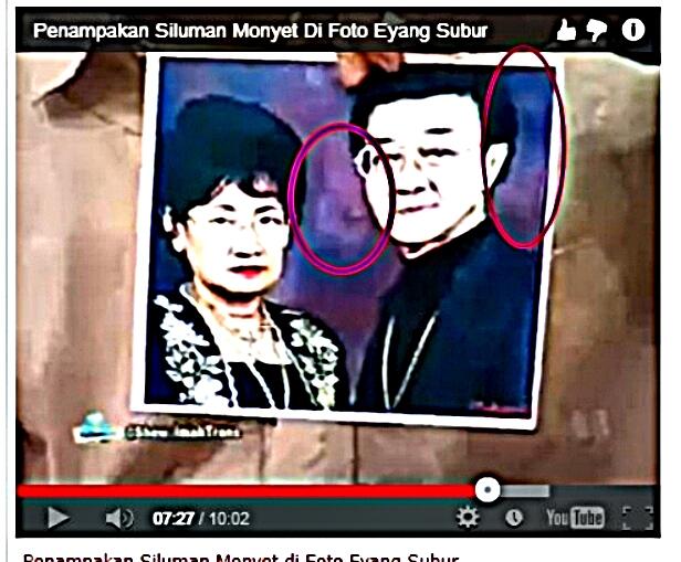 Heboh !! Penampakan Siluman Monyet di Foto Eyang Subur !! &#91;NO HOAX, NO SARA&#93;