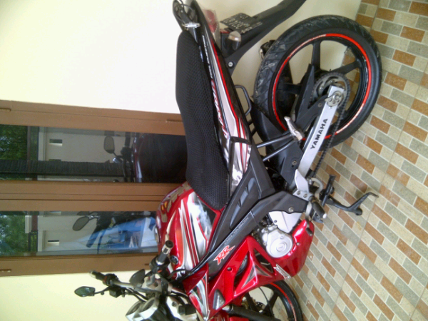 yamaha vixion 2011 bln 7 merah