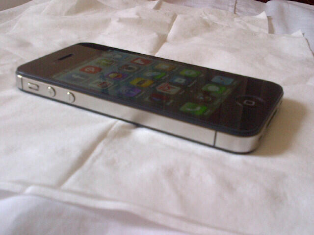 WTS iPhone 4S 32 Giga Black Fullset