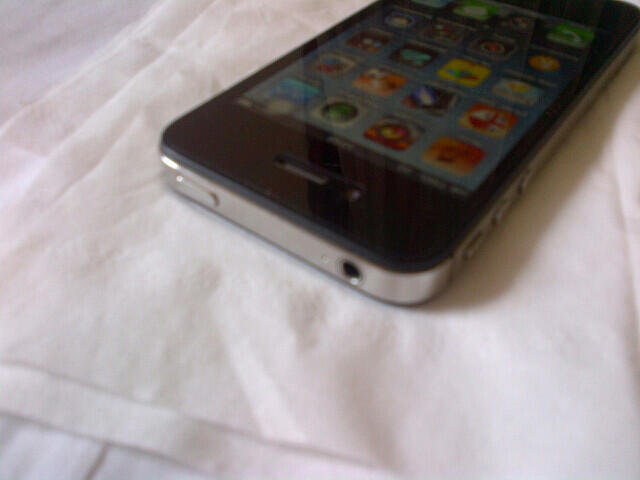 WTS iPhone 4S 32 Giga Black Fullset