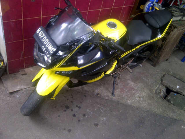 JUAL: Kawasaki Ninja Tahun 2009 Di Jual Cepat Harga Nego
