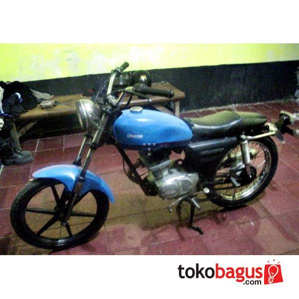 GL 125 body CB murah meriah \ SOLO