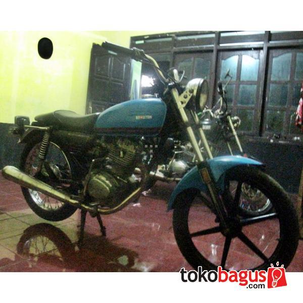 GL 125 body CB murah meriah \ SOLO