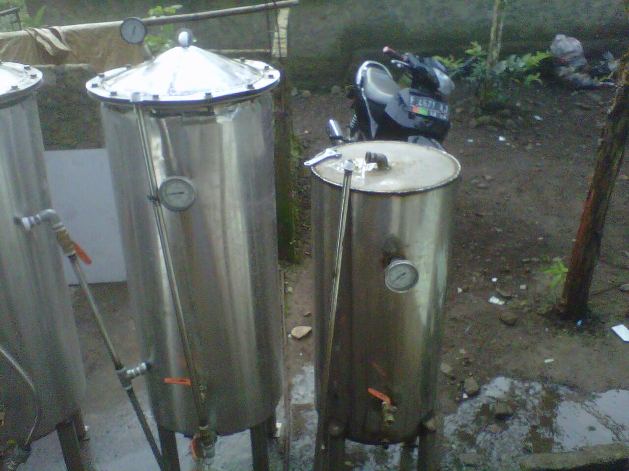 atsiri penyulingan minyak pala dan separator