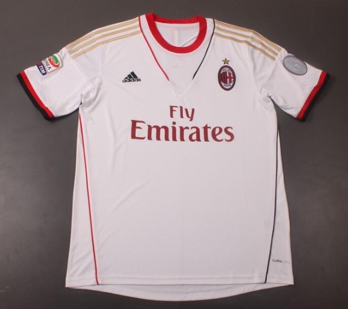 Bocoran Jersey AC MILAN Untuk Musim 2013/2014 &amp; Klub Lainnya !!!!!