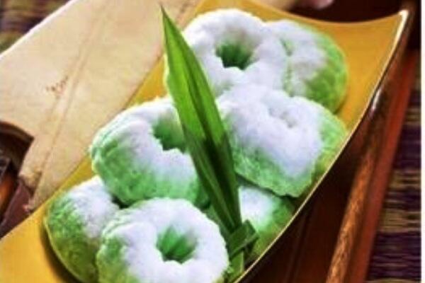 &#91;SHARE&#93; Kue Putu { Jajanan Tradisional Yang Mulai Terlupakan }