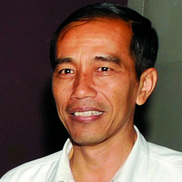 Berfikirlah realistis akan politik di Indonesia