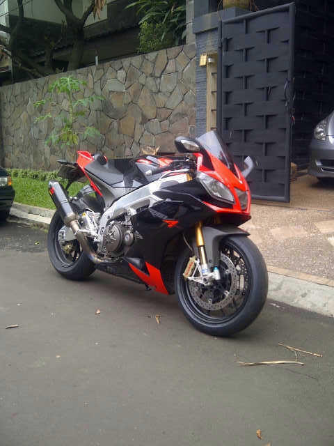 For Sale Aprilia RSV4