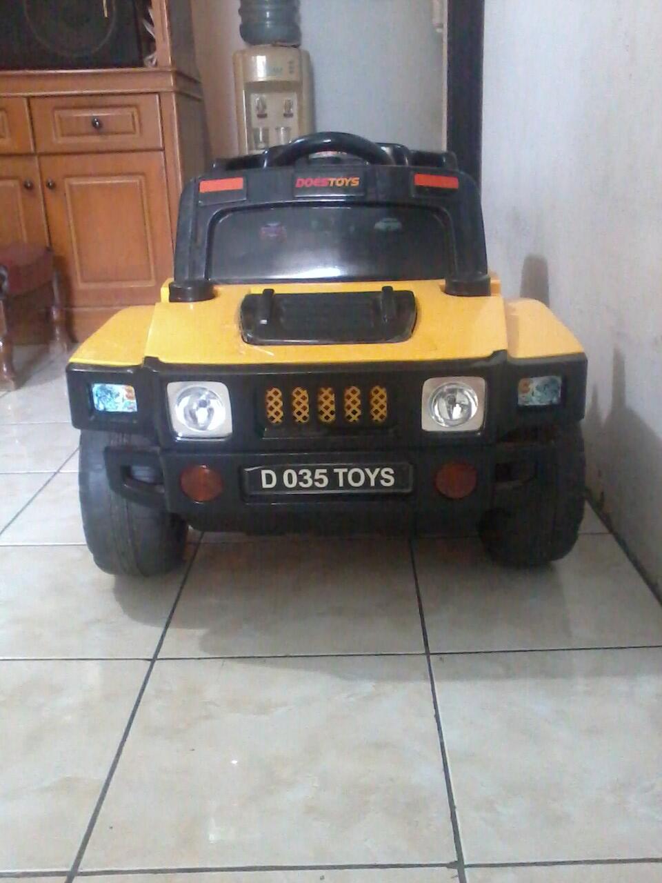 Jual Mainan Mobil Aki merk DOES TOYS