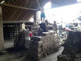 proses pembuatan genteng