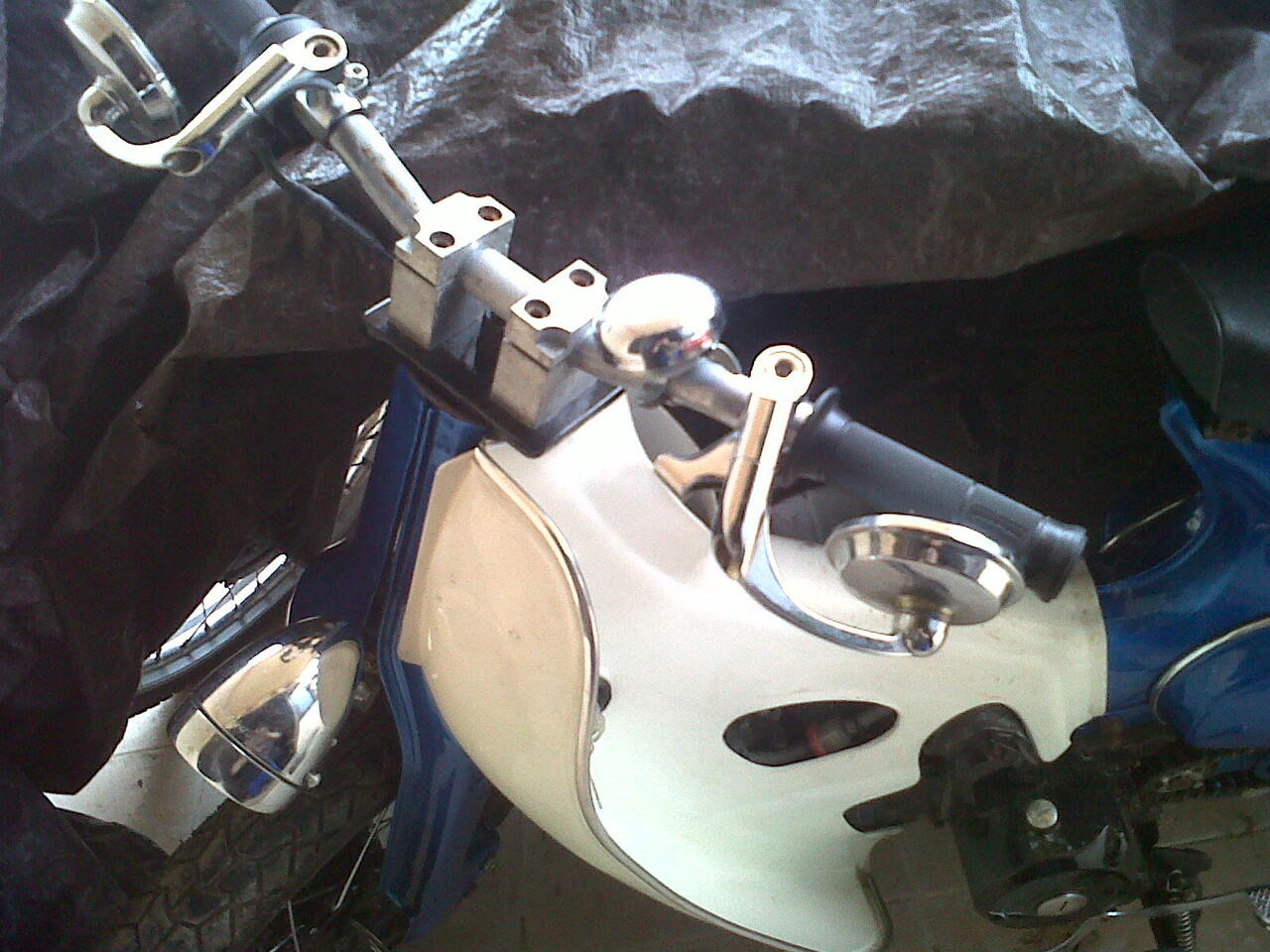 Astrea 800 (Street cub style)