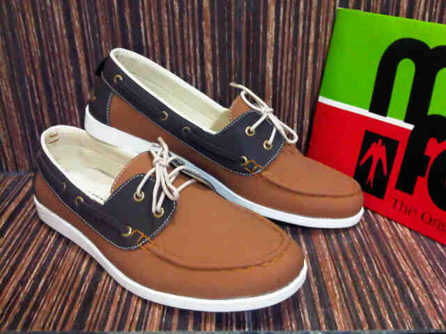 Terjual sepatu  MOOFEAT ZABATO Original Handmade  Bandung  