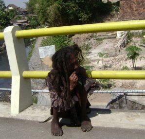 &#91;HOT&#93; Cara Bikin Semua Orang Jadi Takut Sama Agan Agan