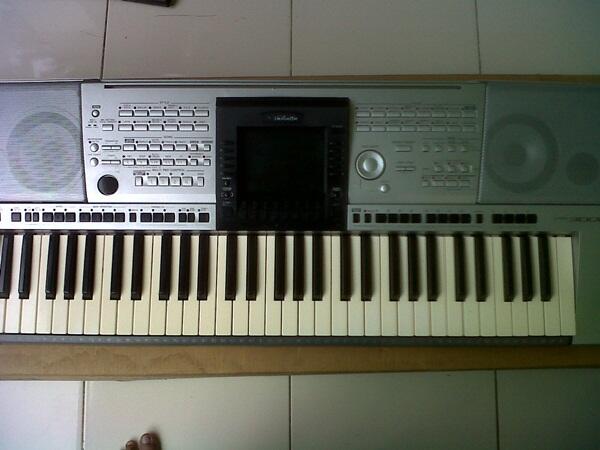 Keyboard YAMAHA PSR 3000 MULUSS, Murah ..
