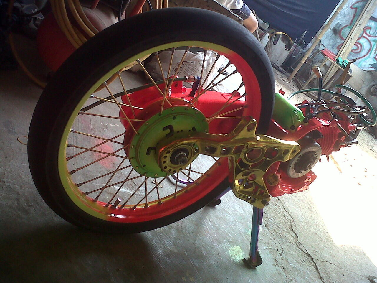 Terjual Jasa Cat Motor Cat Standar Cat Custom Airbrush