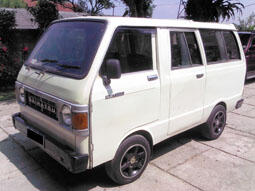 Daihatsu 1000 cc, Feb 1983, 95% Original tangan pertama ISTIMEWA