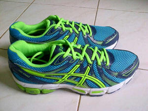SEPATU RUNNING ASICS GEL CUMULUS 15 ORIGINAL MODEL TERBARU MURAH