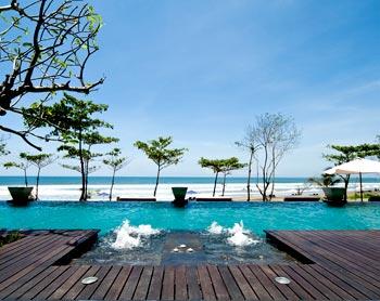 10 Tempat Sempurna untuk Melamar Pasangan
