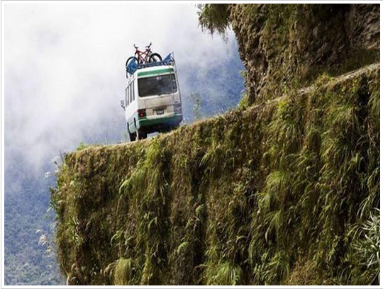 6 Rute Bus Paling Berbahaya di Dunia