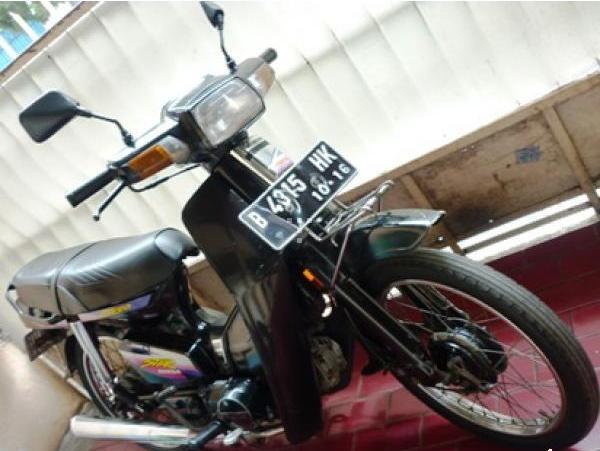 HONDA ASTREA STAR'96 : ORIGINALAN, TANGAN 1, TOP MARKOTOP