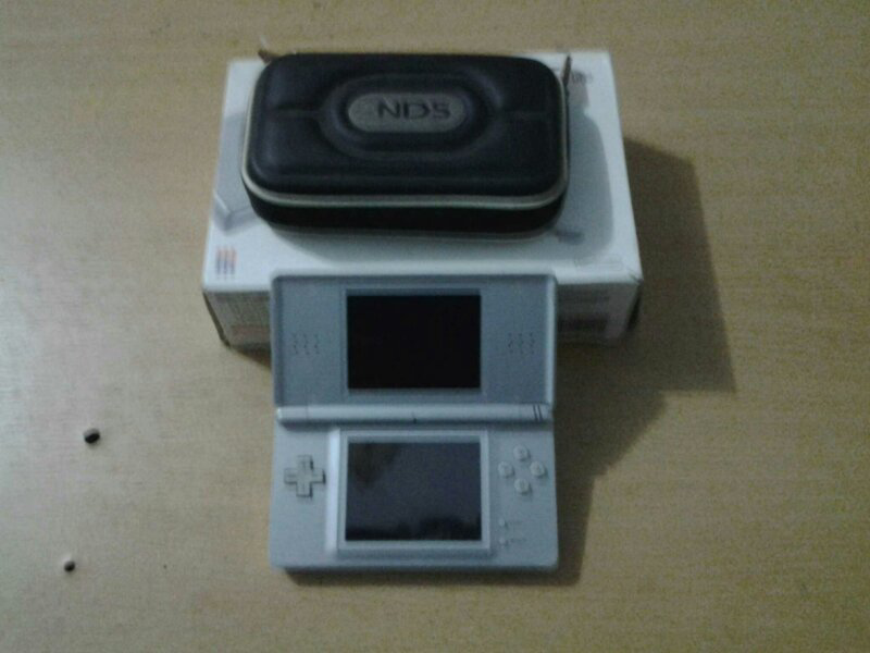jual cepat nitendo ds,mulus abis gan