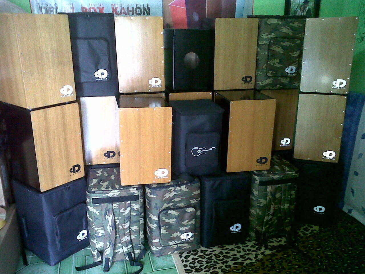 Terjual Alat Musik Akustik dD Instrument CAJON, BASS, GITAR Murah Suara