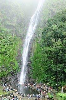 12 Air Terjun Tertinggi & Terindah di INDONESIA