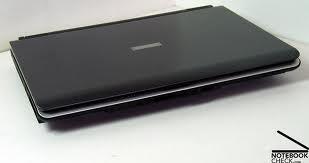DITAWARKAN LAPTOP TOSHIBA SATELLITE A100 RAM 1,5GB HDD 100GB HARGA NEGO...