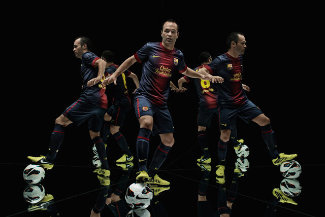 Sepatu Futsal NIKE CTR 360 LIBERTO III & NIKE CTR 360 MAESTRI (NIKE CTR 360 Iniesta )