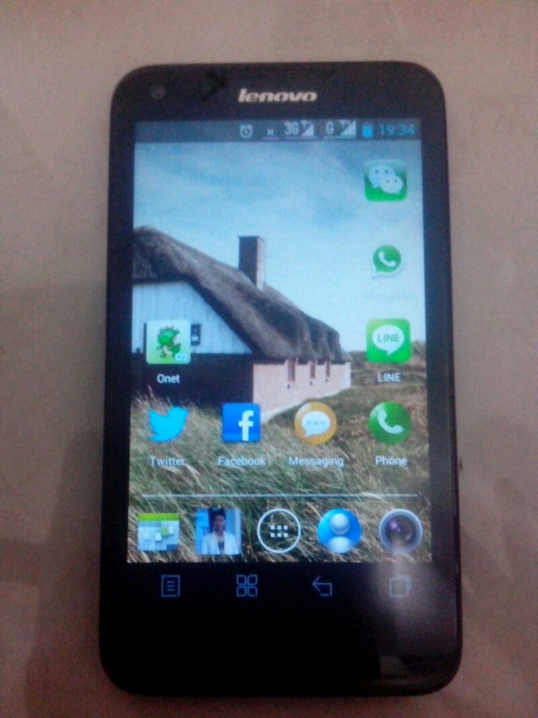 s880 black garansi s/d sept 13 BUTUH UANG