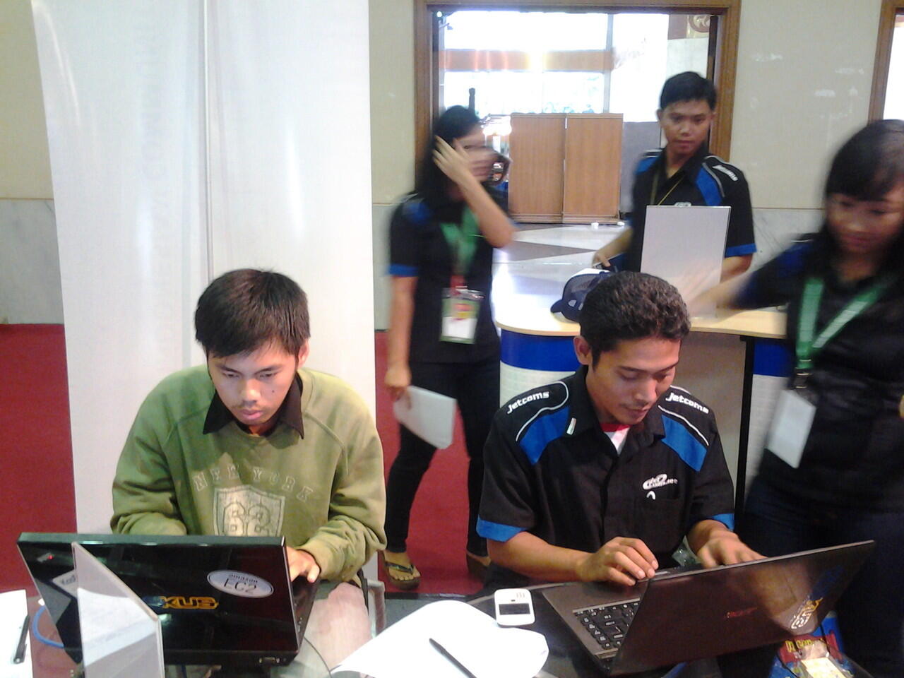 Yok Gan, ke boothnya KASKUS di Traceroute Party 2013!