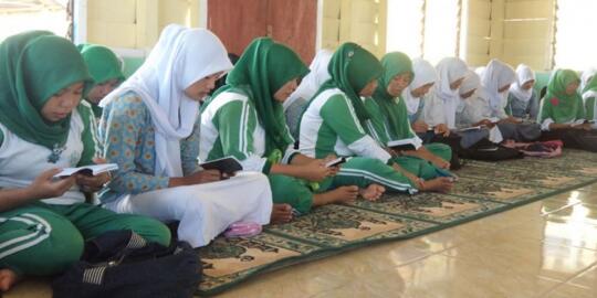  6 Ritual unik para pelajar menjelang Ujian Nasional