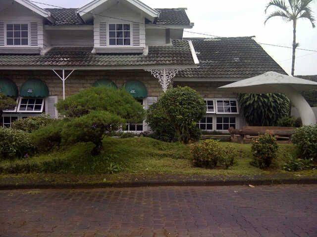 DIJUAL VILLA DI GREEN APPLE GARDEN CIPANAS (CS05)
