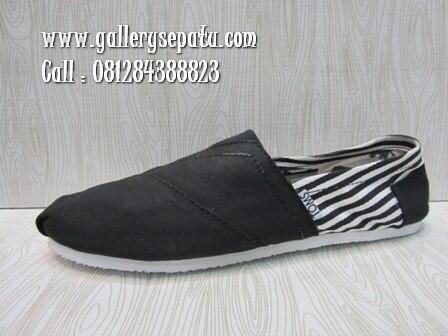 Jual Sepatu Futsal Adidas F10