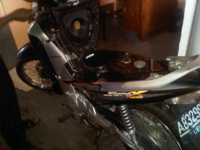 Need help, temen ane kehilangan sepeda motor